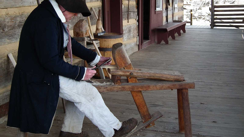 Illustration for article titled 15 Tools That Helped Pioneers Survive on the American Frontier